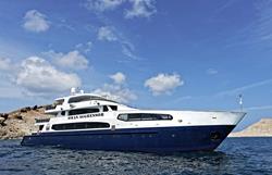 Oman Scuba Diving Holiday. Luxury Oman Aggressor Liveaboard. Side View.
